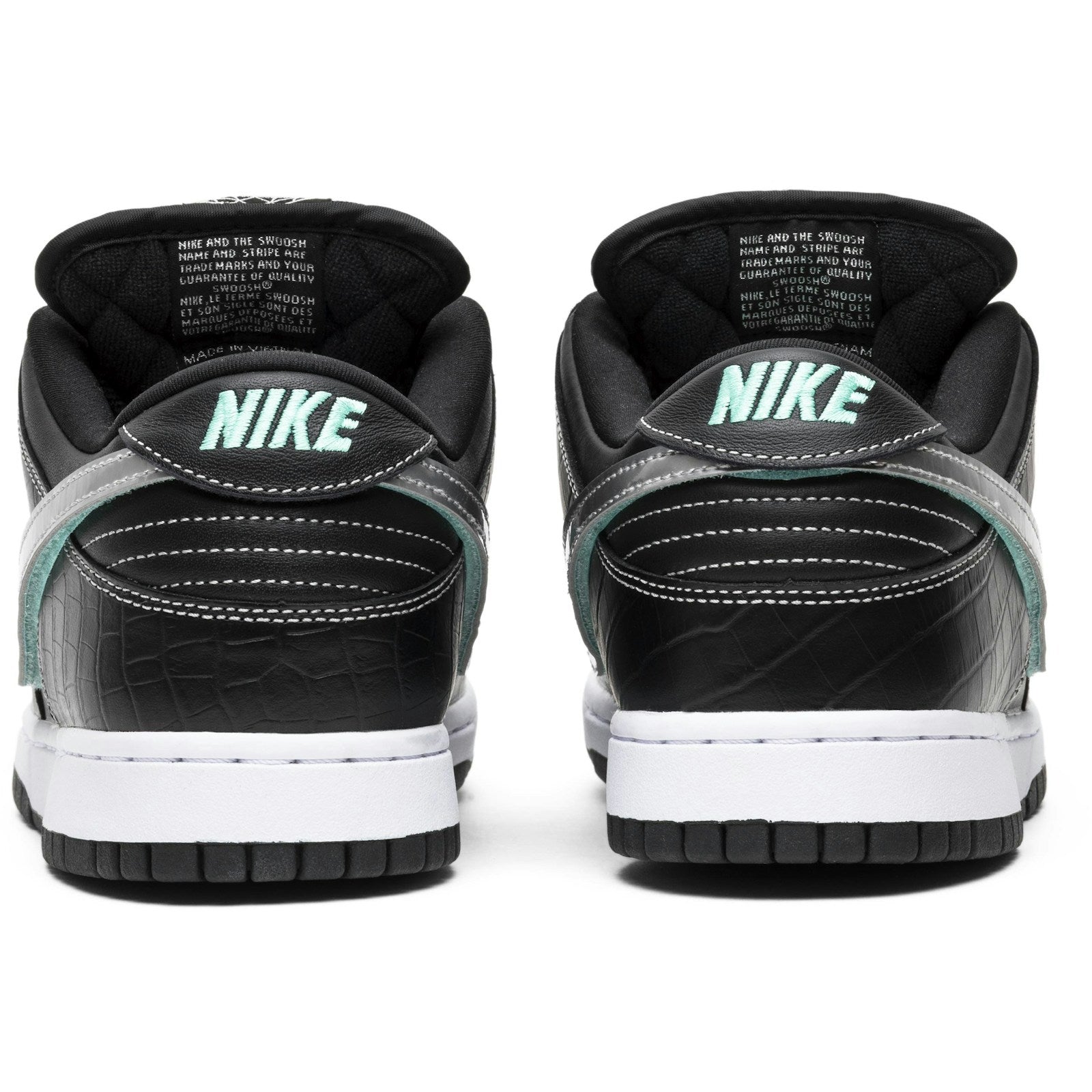 NIKE SB DUNK LOW PRO ‘BLACK DIAMOND’