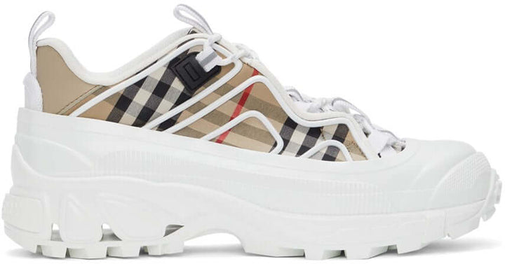 BURBERRY – SNEAKER