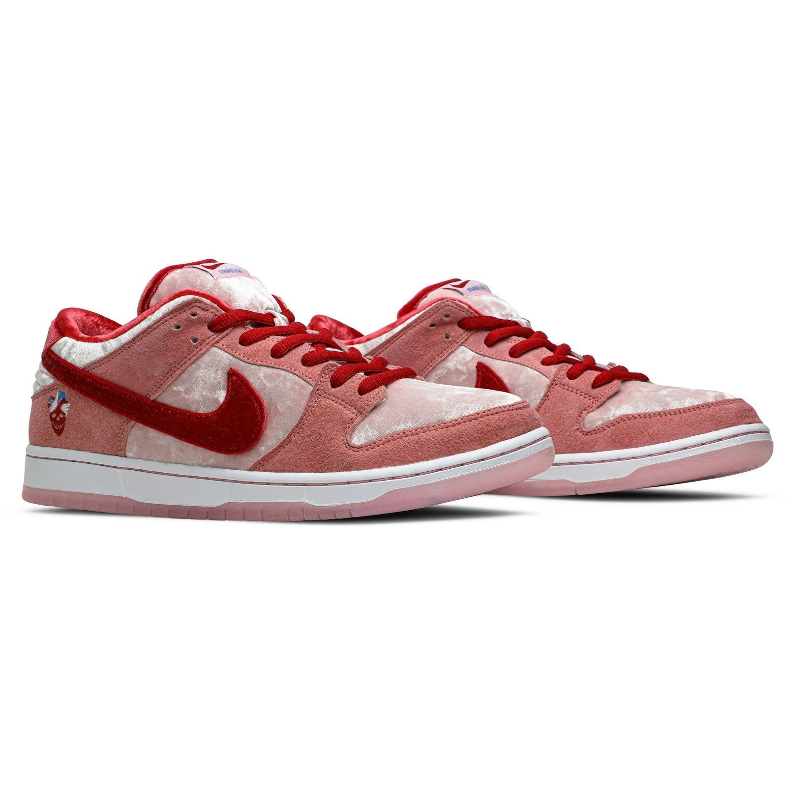 STRANGELOVE X NIKE SB DUNK LOW ‘VALENTINE’S DAY’